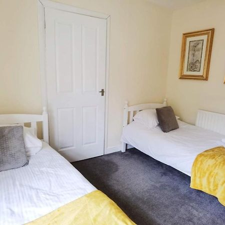Kenrick Street Great House Available For Guests And Contractors Parking And Wifi Villa Nottingham Exteriör bild