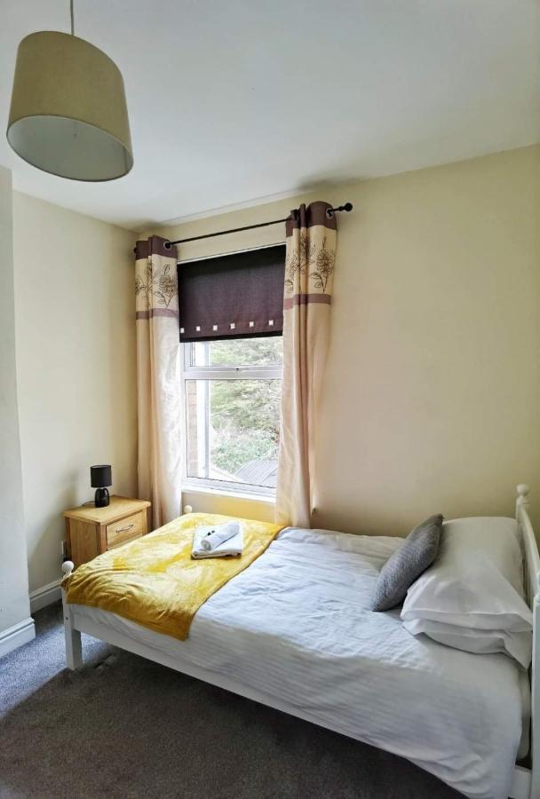 Kenrick Street Great House Available For Guests And Contractors Parking And Wifi Villa Nottingham Exteriör bild