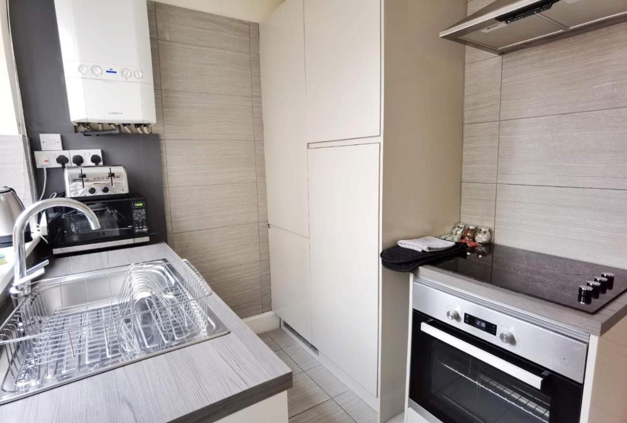 Kenrick Street Great House Available For Guests And Contractors Parking And Wifi Villa Nottingham Exteriör bild